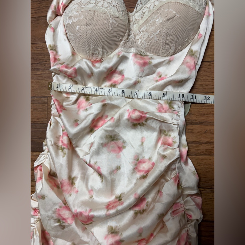 Lacemade Collection Oceanides" Dress - Picture 14 of 16
